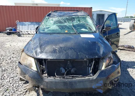 2019 Nissan Pathfinder Sv z USA, uszkodzony, nr VIN 5N1DR2MN7KC627509